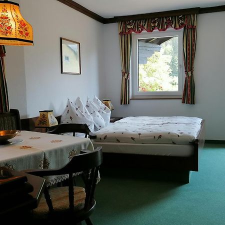 Hotel Garni Landhaus Buertlmair 茵特斯托德 外观 照片
