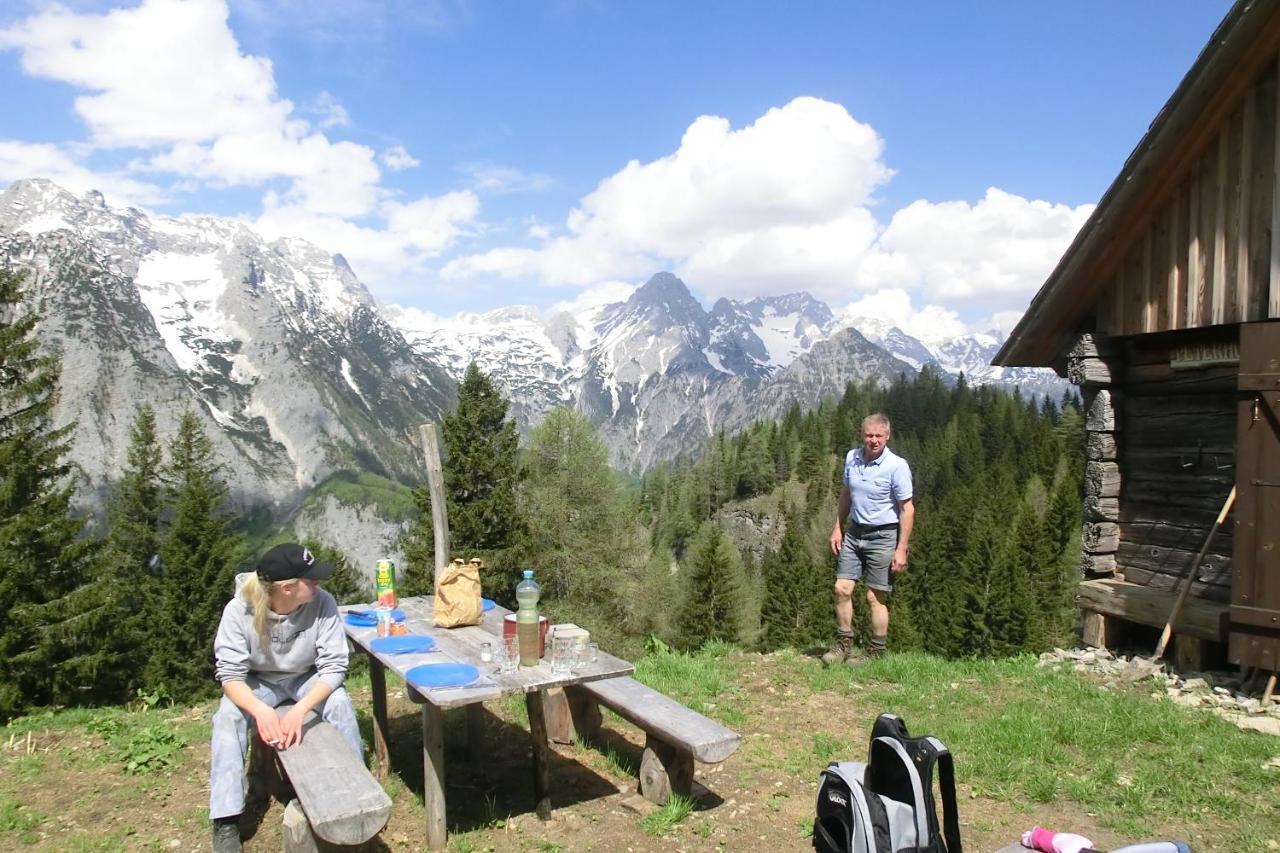 Hotel Garni Landhaus Buertlmair 茵特斯托德 外观 照片