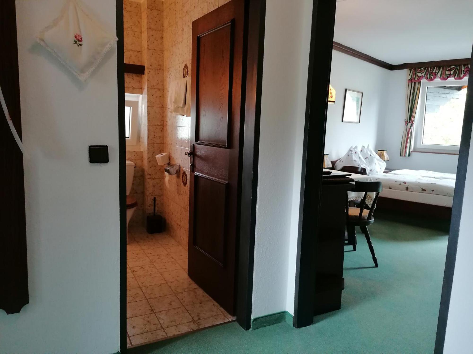 Hotel Garni Landhaus Buertlmair 茵特斯托德 外观 照片