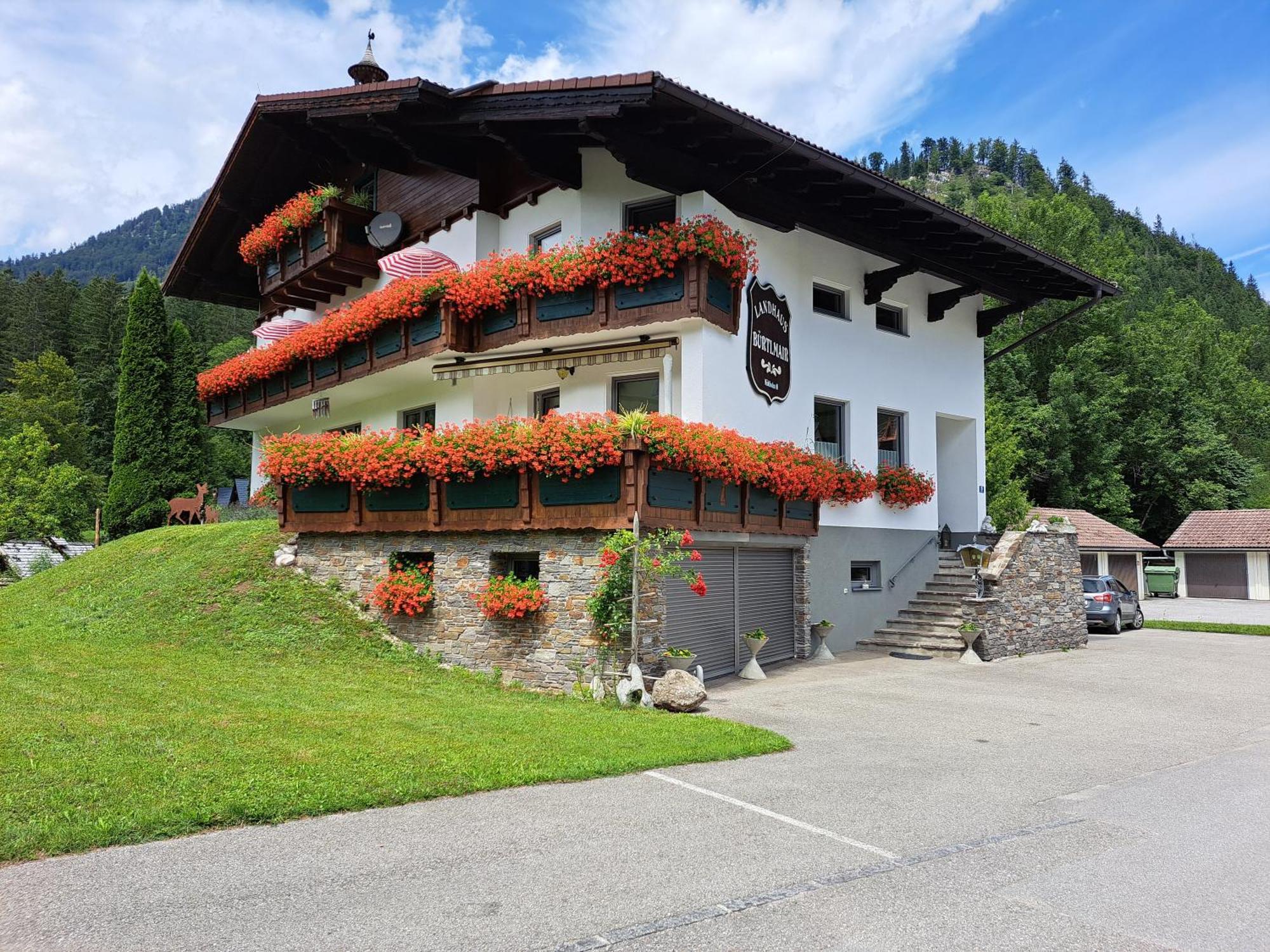 Hotel Garni Landhaus Buertlmair 茵特斯托德 外观 照片
