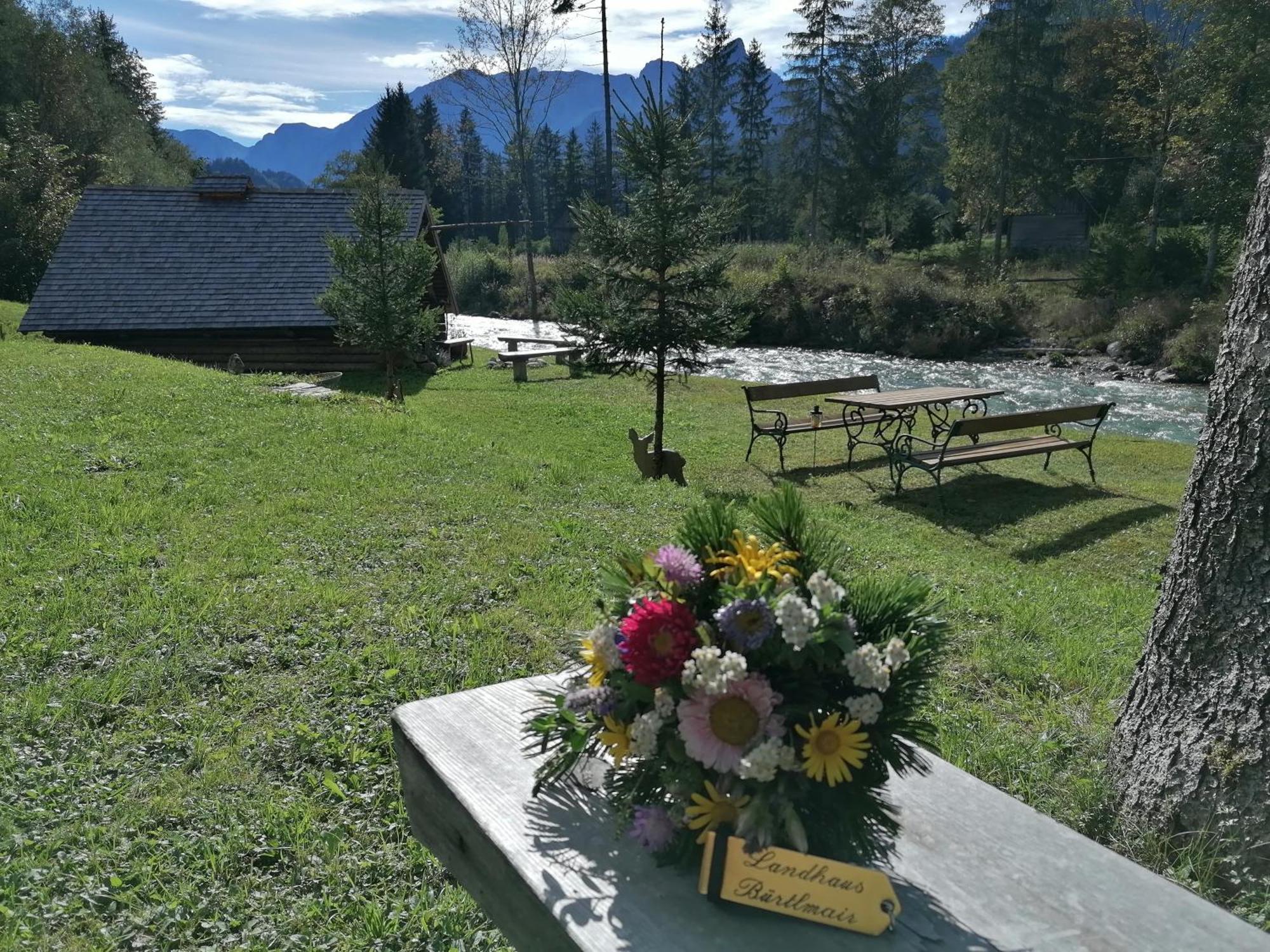 Hotel Garni Landhaus Buertlmair 茵特斯托德 外观 照片
