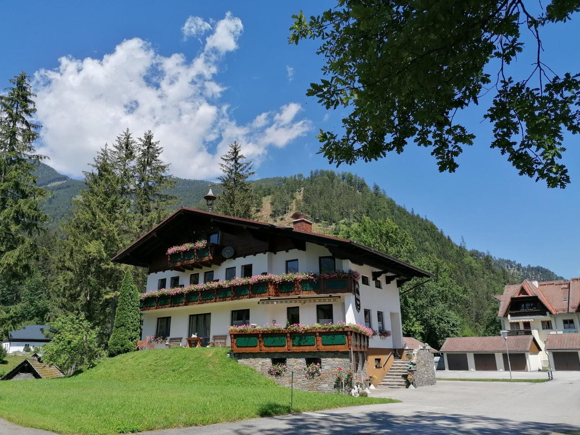 Hotel Garni Landhaus Buertlmair 茵特斯托德 外观 照片