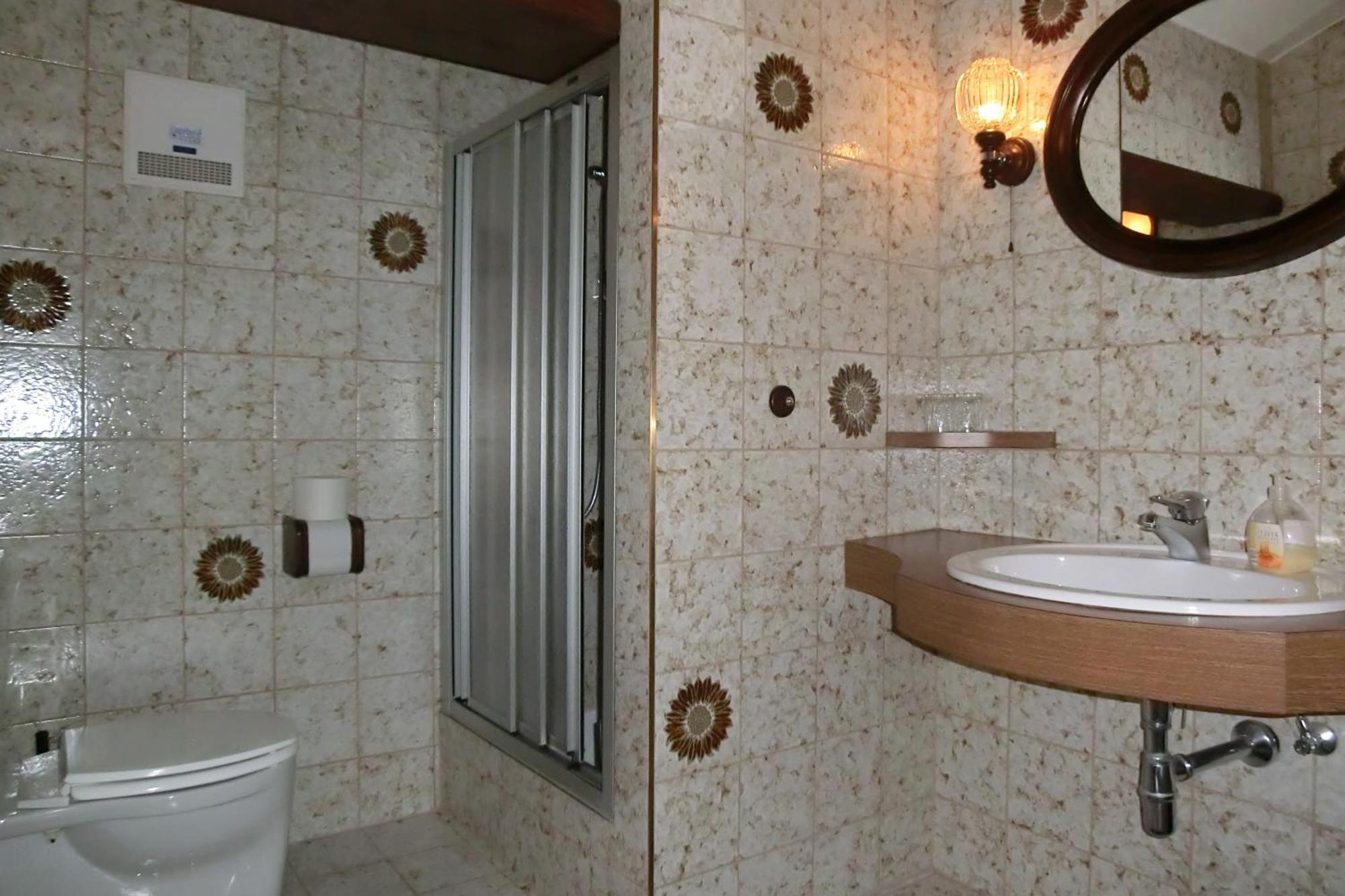 Hotel Garni Landhaus Buertlmair 茵特斯托德 客房 照片